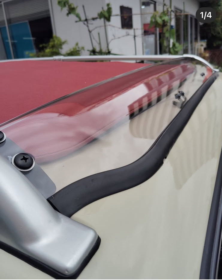 100- Nissan PAO Sunroof Deflector (Plastic + Rubber Set)
