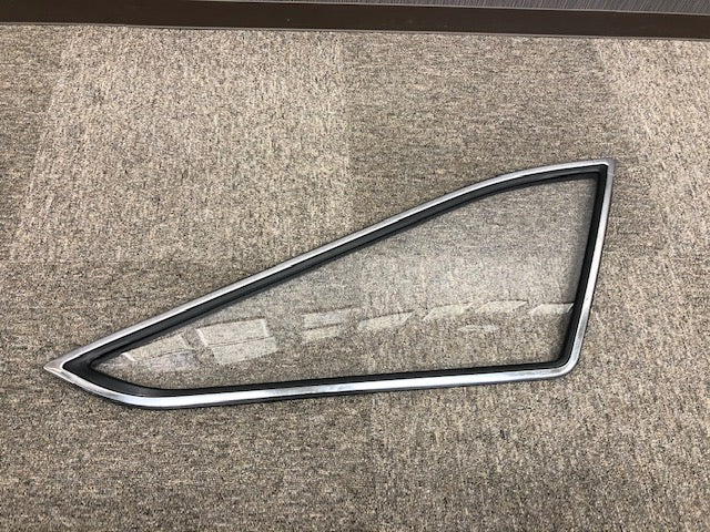 Sunny Coupe B310 Quarter Glass Rubber