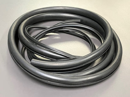 132-Daihatsu Midget MP-5 Rear glass rubber