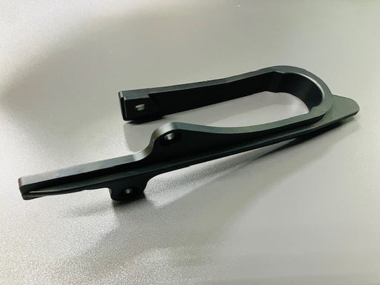 146- CBX400F Chain slider rubber